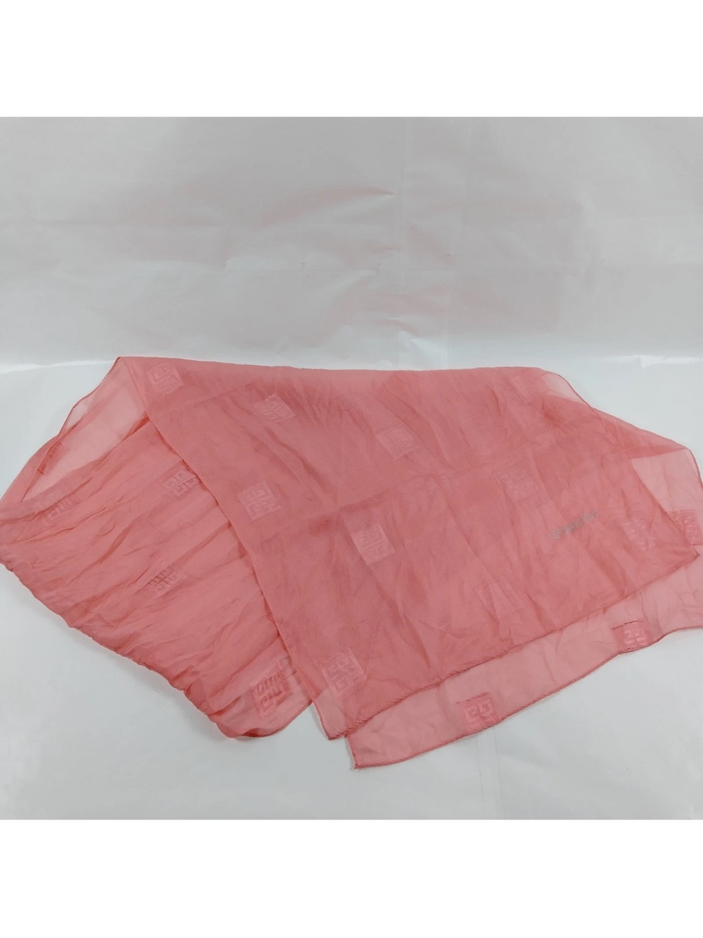 Authentic Givenchy Pink Sheer Silk Monogram Geometric Jacquard Scarf Wrap👝